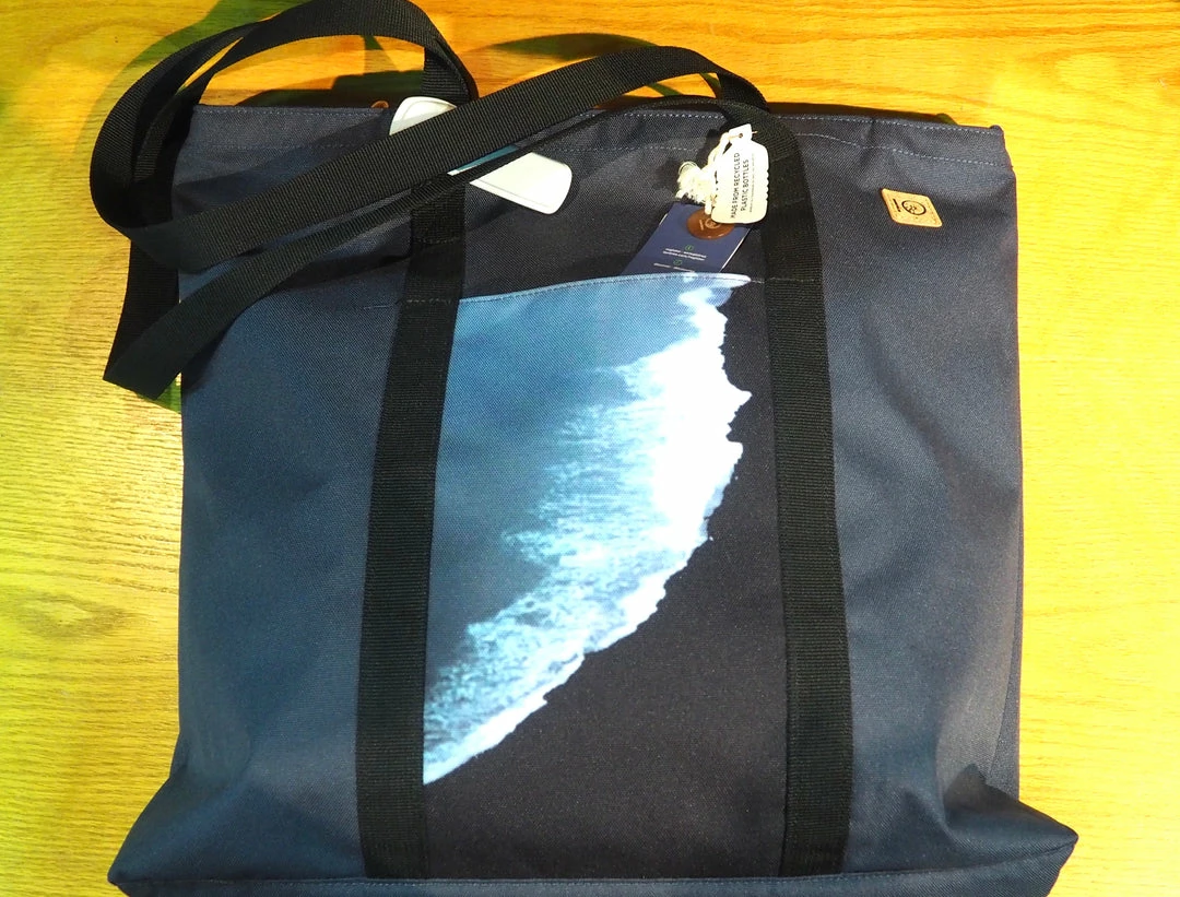 Cheap ๐ Travel Ten Tree Mobius Daily Tote ๐ 6 Travel Ten Tree Mobius Daily Tote