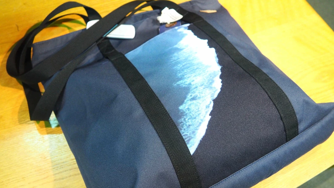 Cheap ๐ Travel Ten Tree Mobius Daily Tote ๐ 3 Travel Ten Tree Mobius Daily Tote