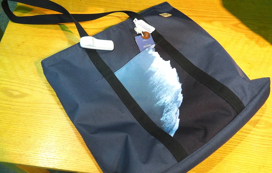 Cheap ๐ Travel Ten Tree Mobius Daily Tote ๐ 4 Travel Ten Tree Mobius Daily Tote